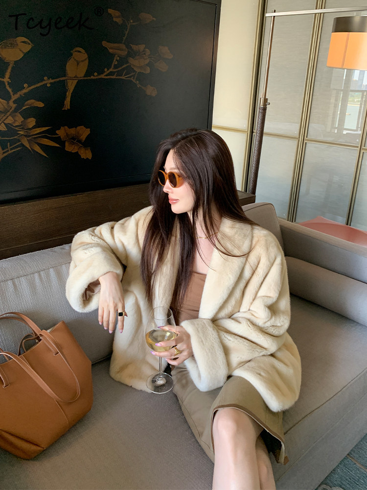 Tcyeek Natural Mink Fur Coat W - огляд і ціна Winter Clothing Label